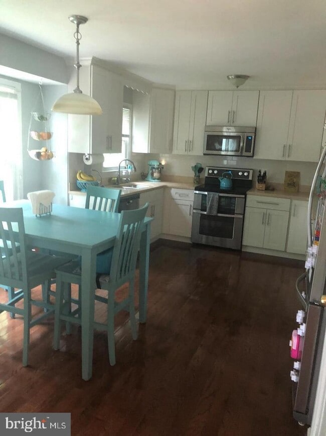 Building Photo - 1727 Pebble Beach Dr