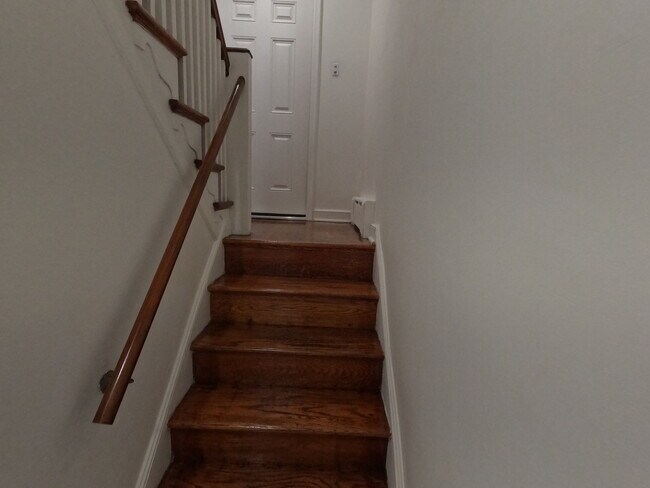 stairway to apartment - 869 W Walnut Ln