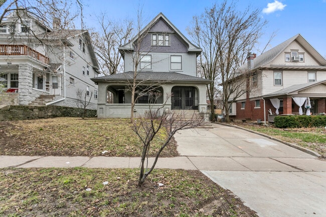 Building Photo - 3810 Wyoming St