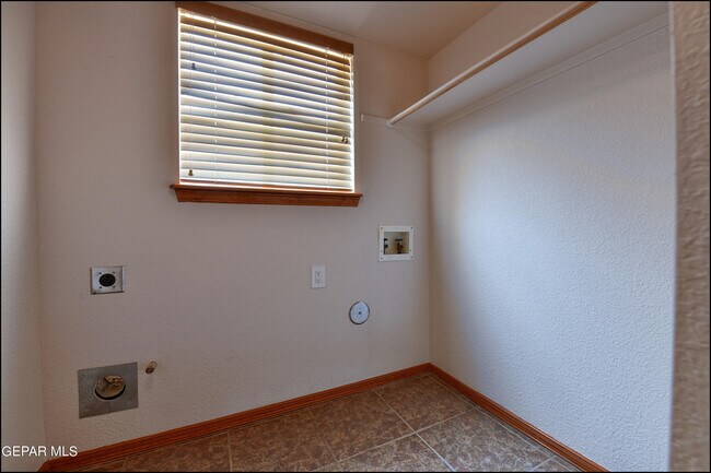 Building Photo - 1416 Kokopelli Way