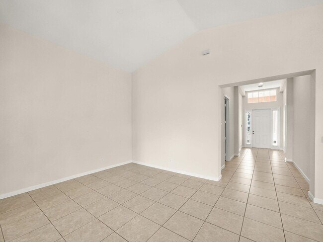 Building Photo - 1863 SW Jamesport Dr