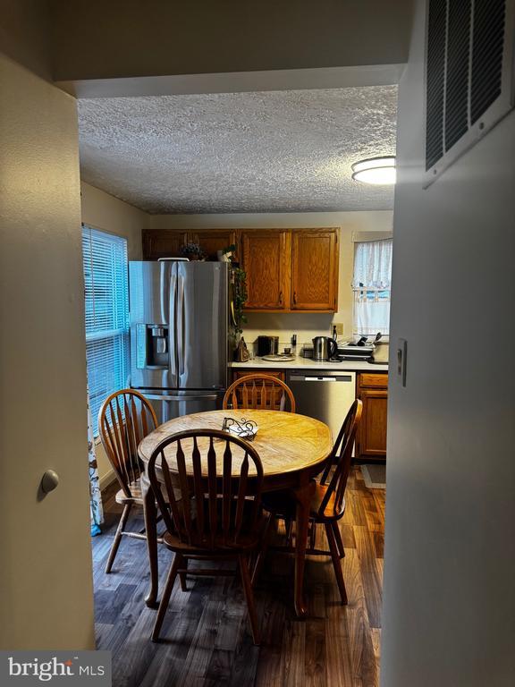 Building Photo - 13025 Gershwin Way