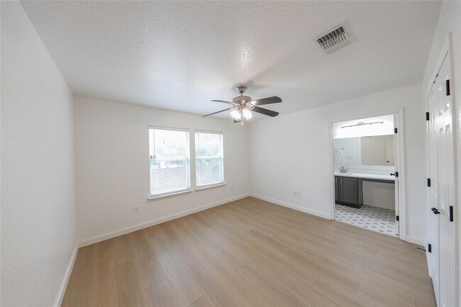 Building Photo - 11254 Dublin Cir