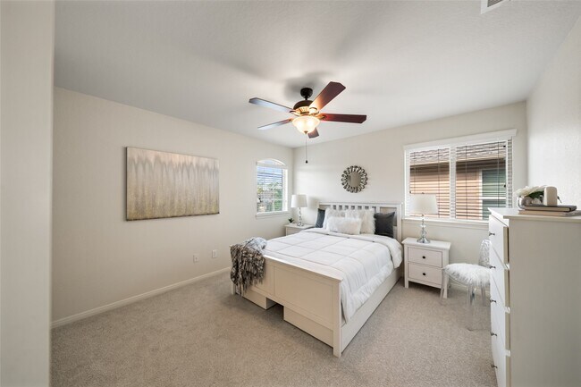 Building Photo - 163 Quail Meadow Dr