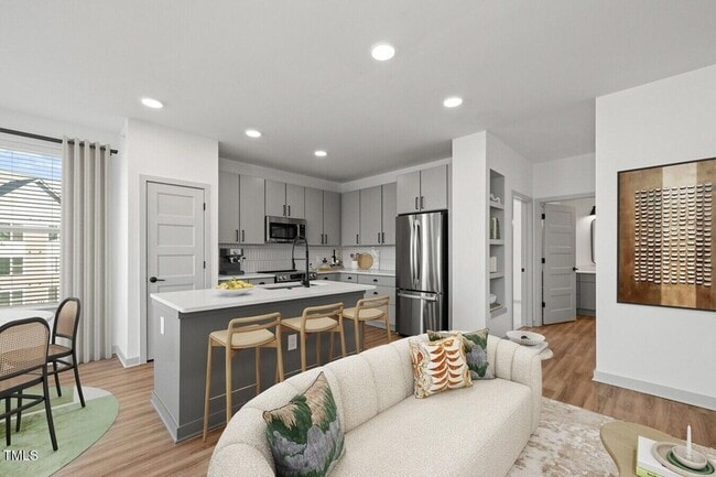 Building Photo - 3901 Capital Hills Dr