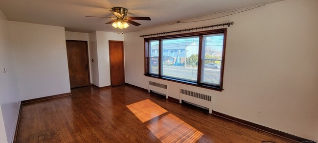 Building Photo - 690 Highland Ave