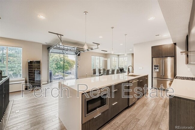 Building Photo - 177 S Harrison St