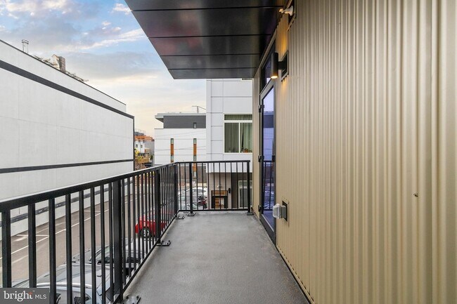 Building Photo - 1102 Germantown Ave