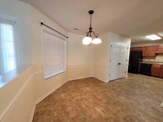 Building Photo - 108 Brae Creek Ct