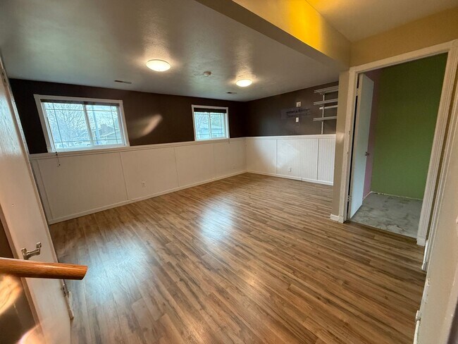 Building Photo - Quiet Cul-de-Sac | 3 Bed / 3 Bath + Bonus Rooms | Spokane Valley