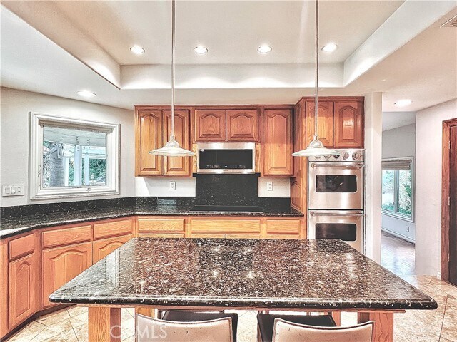 Building Photo - 289 S Owens Dr