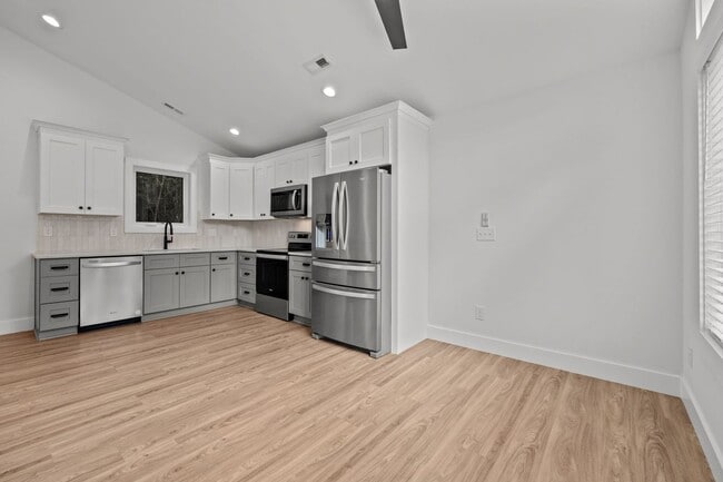 Building Photo - New Construction in Trinity Park near Duke - 2 Bed, 2 Bath, Stunning! - Pet Friendly