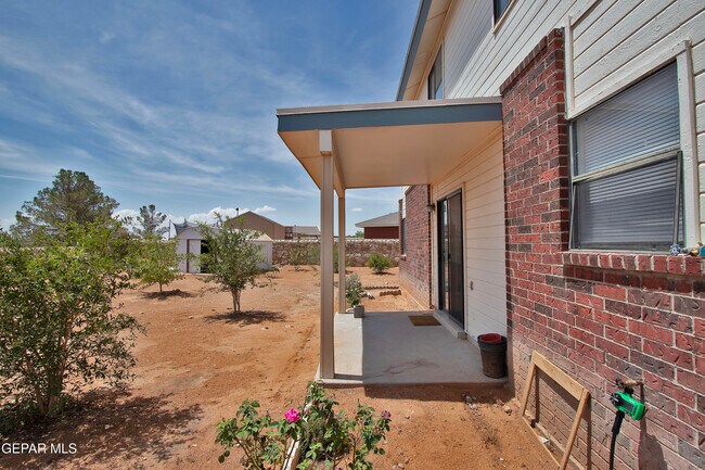 Building Photo - 11726 Stone Castle Dr