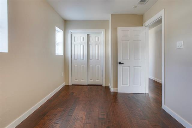 Building Photo - 1903 Harlandale Ave