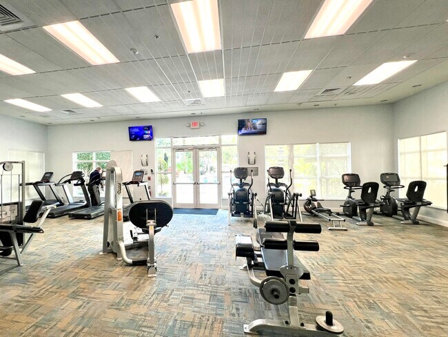 Building Photo - 600 S Dixie Hwy