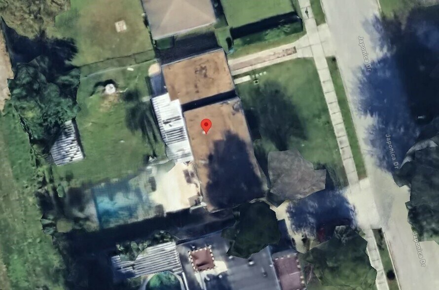 Building Photo - 108 Japonica Dr