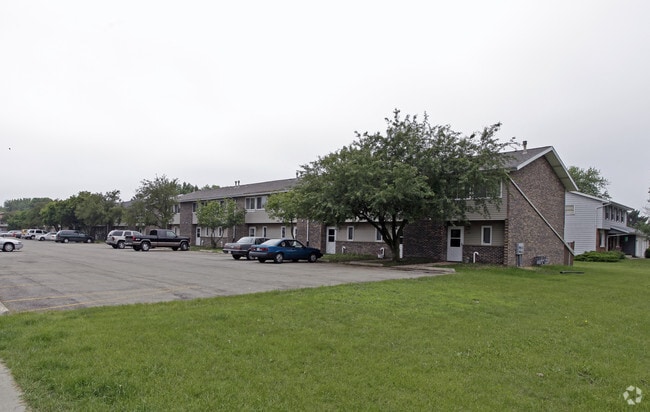 Building Photo - Woodlane Townhomes