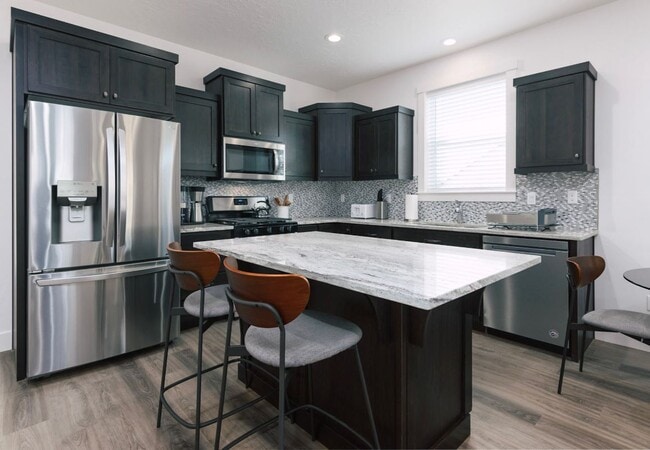 Building Photo - 1428 S Colorado Ave