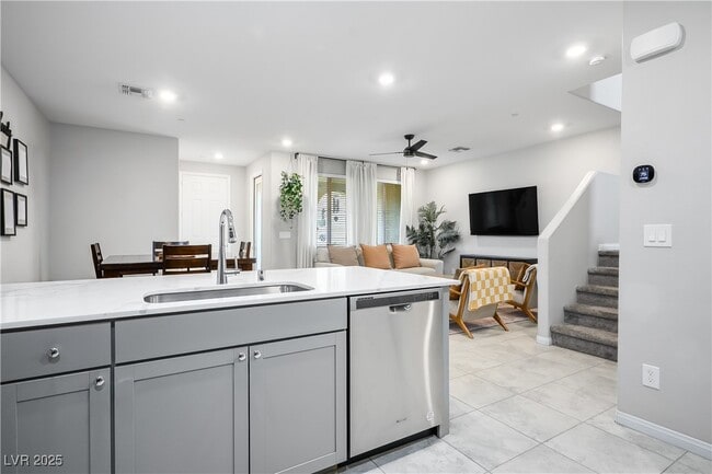 Building Photo - 2454 Bagnara Pl
