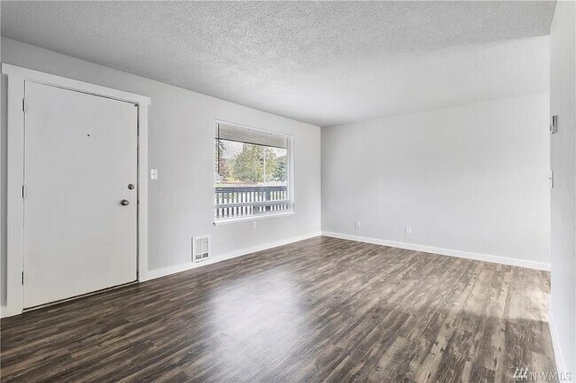 Building Photo - Westland Apartments