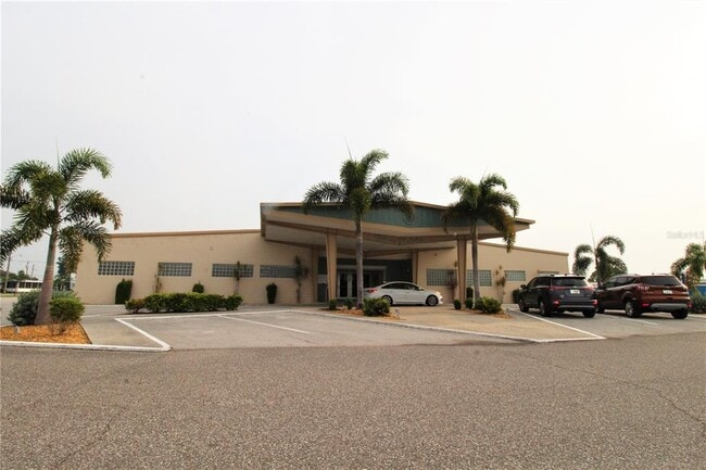 Building Photo - 4117 10th St Ct E