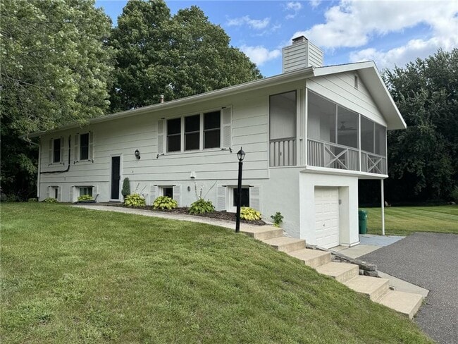 Building Photo - 25455 Nelsine Dr