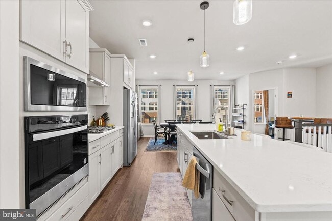 Building Photo - 9354 Barnes Lp