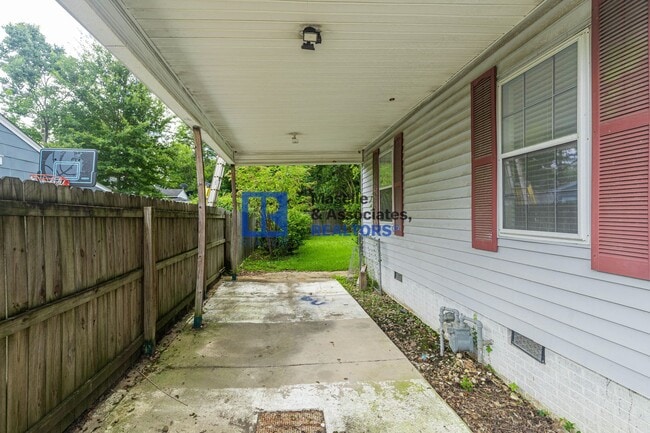 Building Photo - 3 Bed/2 Bath Home in Crystal Springs