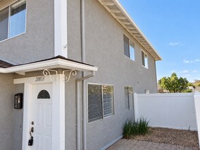 Building Photo - 20833 Plum Canyon Rd