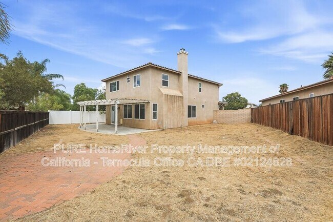 Building Photo - 31281 E Pointe Ct