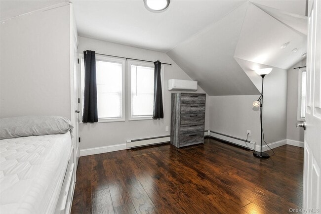 Building Photo - 39 Bay Shore Ave