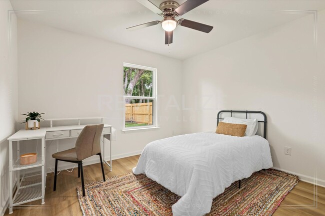 Building Photo - A Must-See Brand New 4 Bed/2 Bath Home wit...