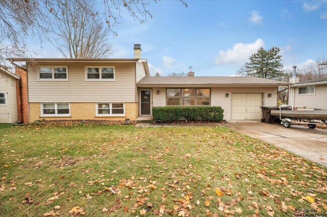 Primary Photo - 3008 Blarney Stone Ln