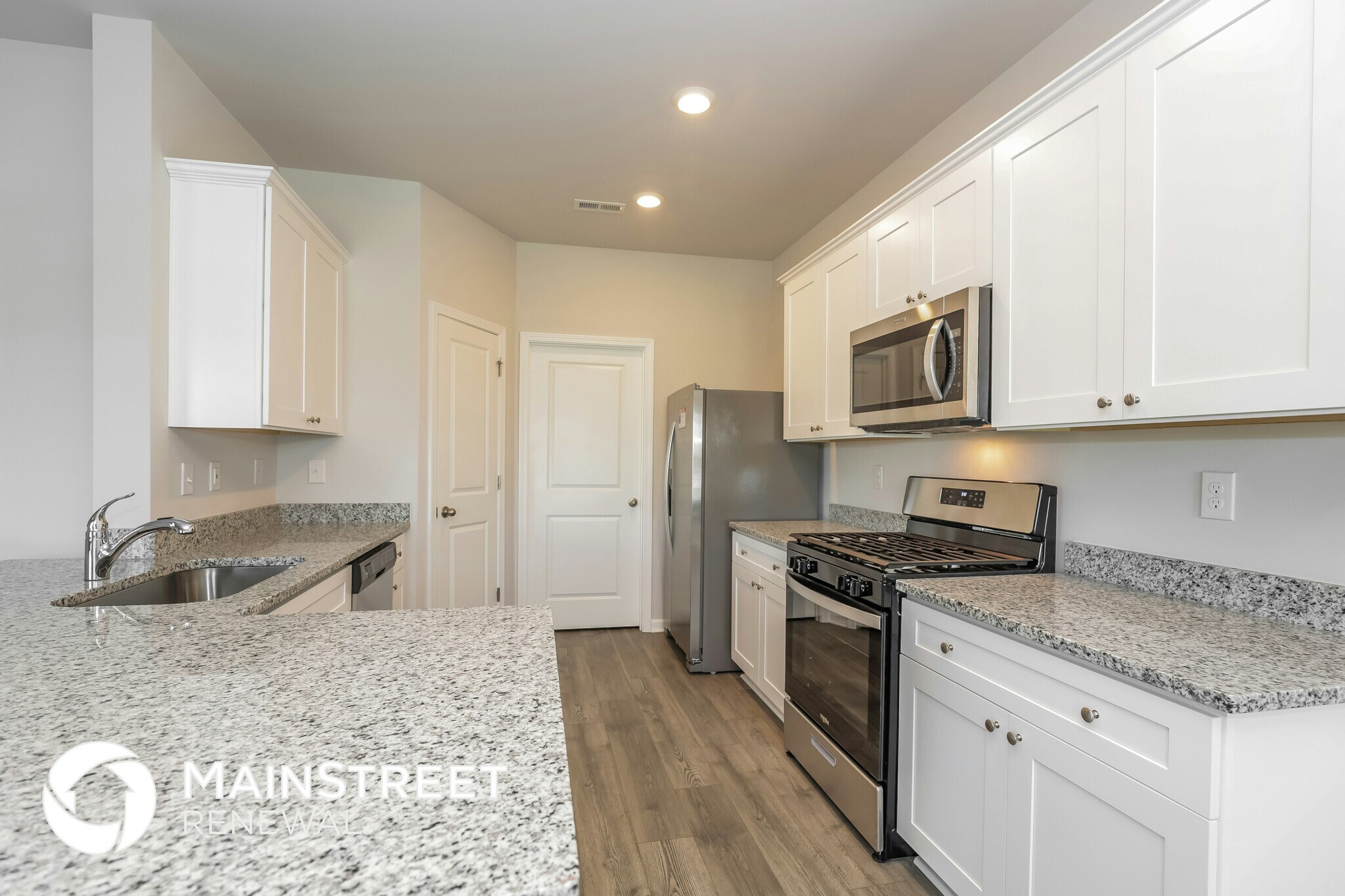 Building Photo - 2408 Curbow Dr