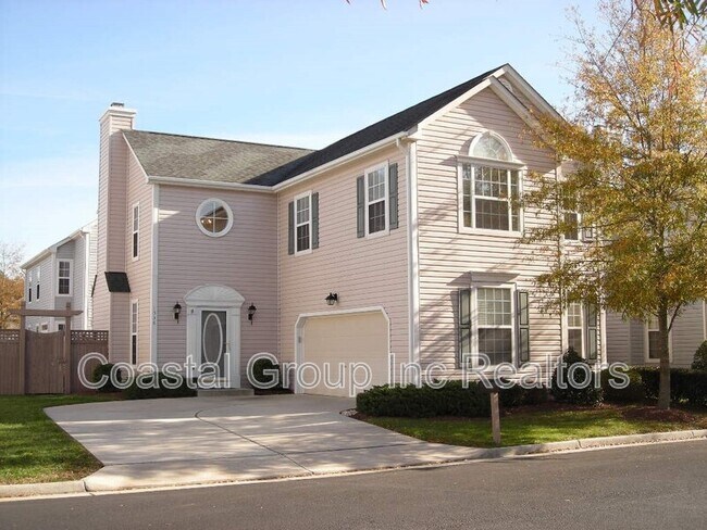 Building Photo - 1538 Stillwood St