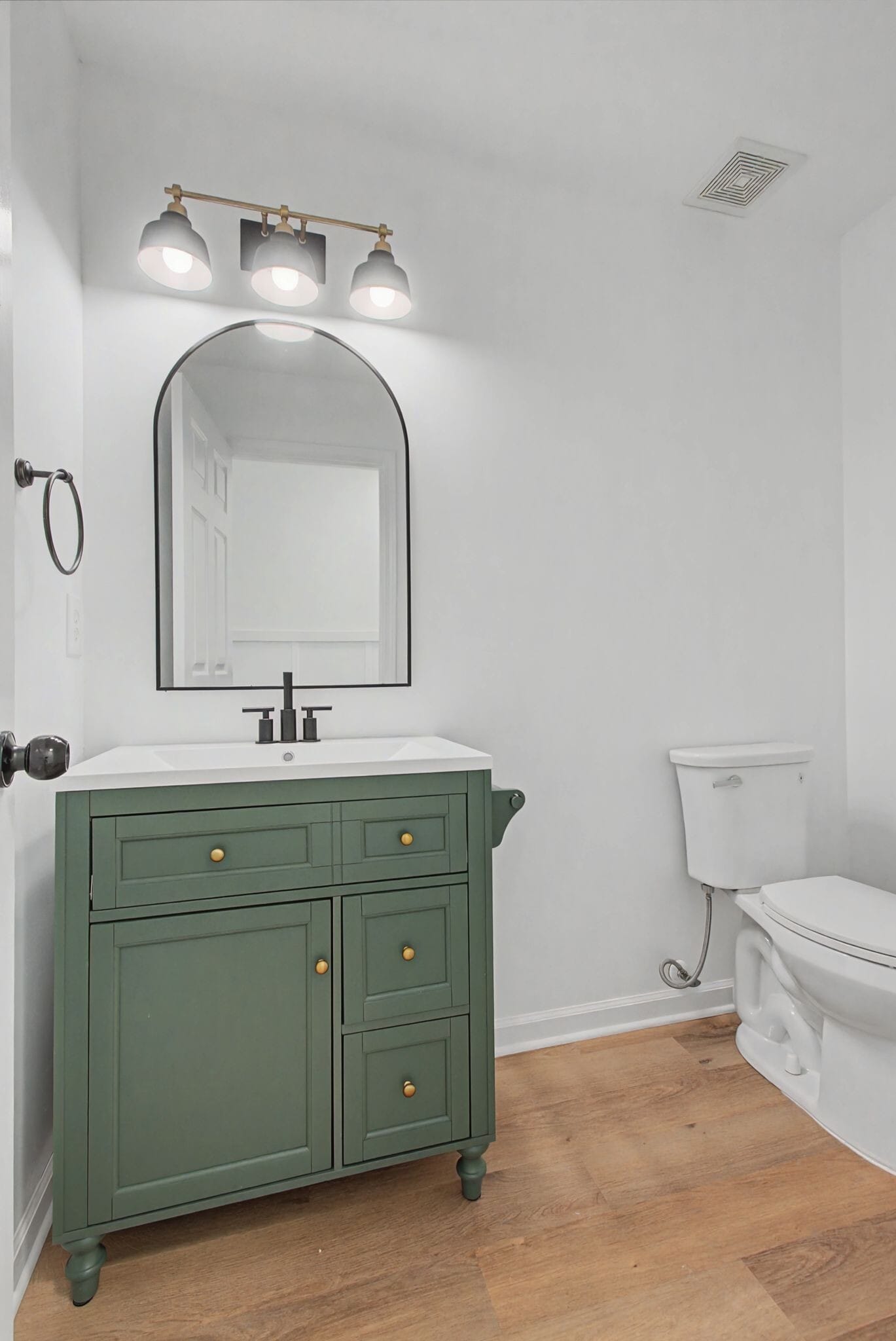 Building Photo - 2932 Burtonwood Dr