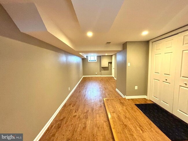 Building Photo - 546 Overlook Rd