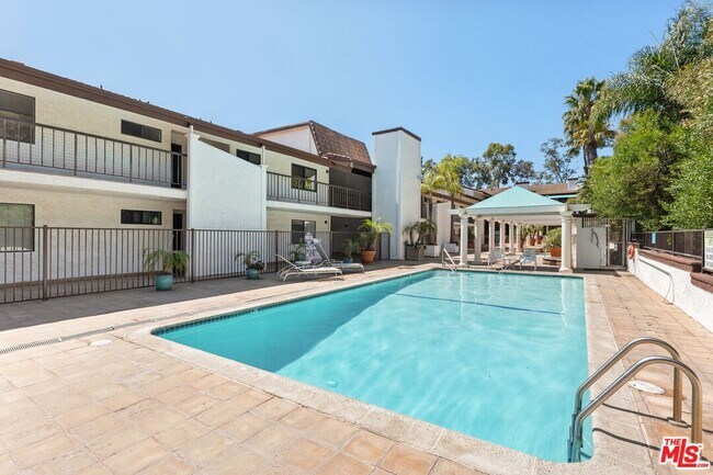 Building Photo - 26666 Seagull Way