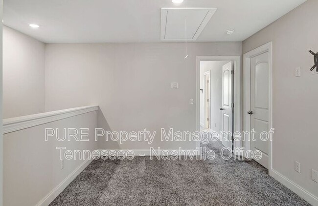 Building Photo - 4519 Skywood Ln