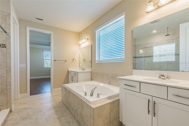 Building Photo - 8278 Procida Isle Ln