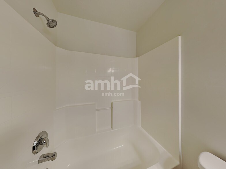 Building Photo - 1285 W Verbena Dr