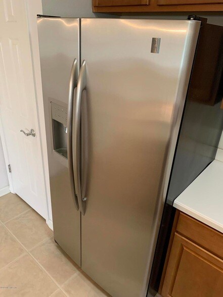 Building Photo - 13364 Beach Blvd