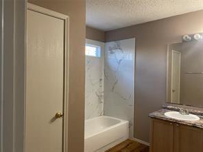 Building Photo - 4211 Falcon Dr