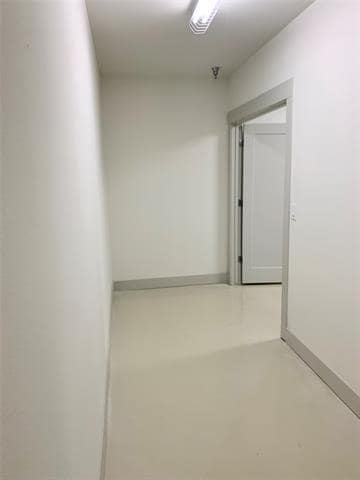 Building Photo - 5613 Belmont Ave