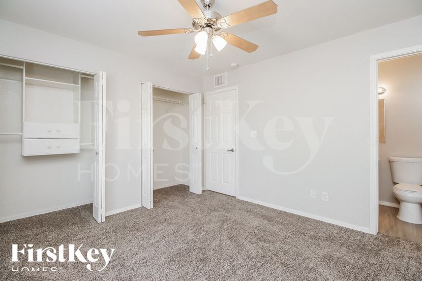 Building Photo - 2801 N 68th St