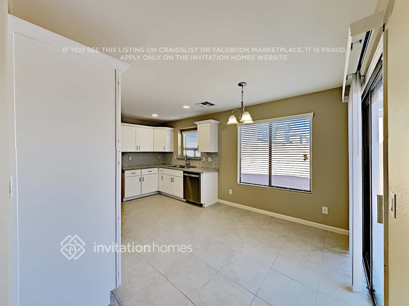 Building Photo - 16152 W Moreland St