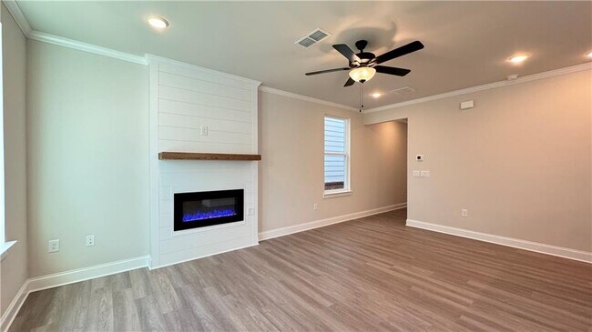 Building Photo - 709 Stickley Oak Way