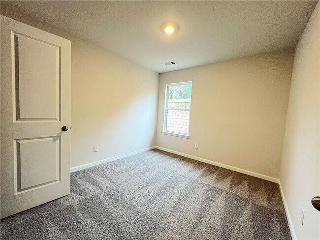 Building Photo - 4113 Oakwood Ter Ct