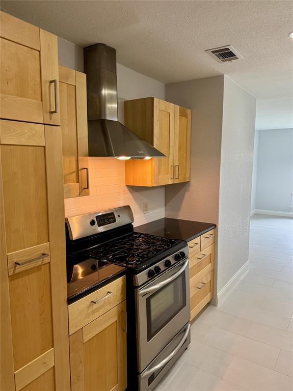 Building Photo - 1009 Alegria Rd