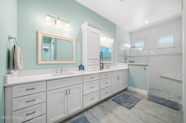 Building Photo - 14 Cottage Ct